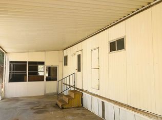 400 Old Mine Rd, Wofford Heights, CA 93285