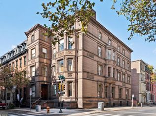 2100 Spruce St, Philadelphia, PA 19103