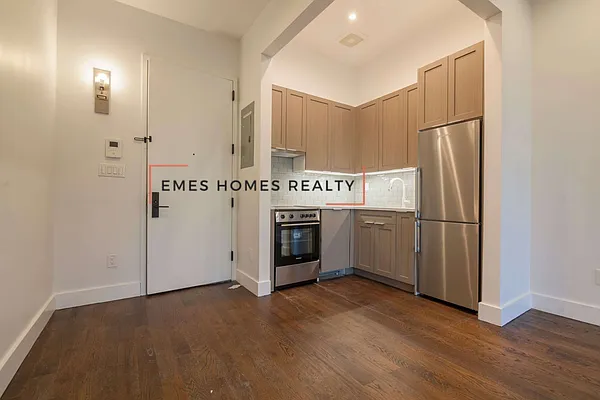 Rented by Emes Homes Realty LLC | media 3