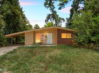 835 Pine Tree Dr, Shreveport, LA 71106