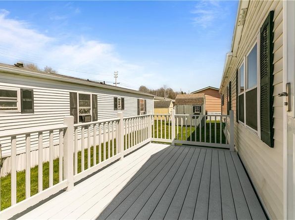 92 Bayview Park, Middletown, RI 02842