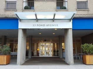 33 Pond Ave APT 716, Brookline, MA 02445