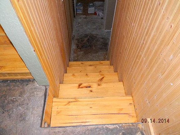 5th image of 318 E B St