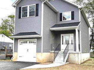 1928 Lincoln Ave, Croydon, PA 19021