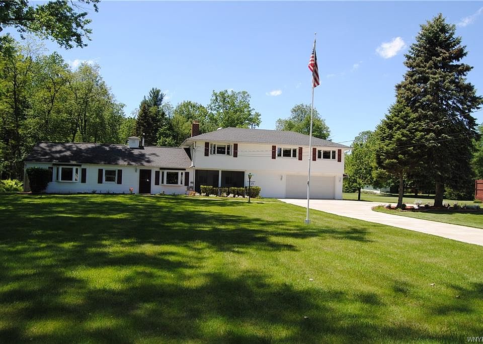 1st image of 66 Hitchcock Dr
