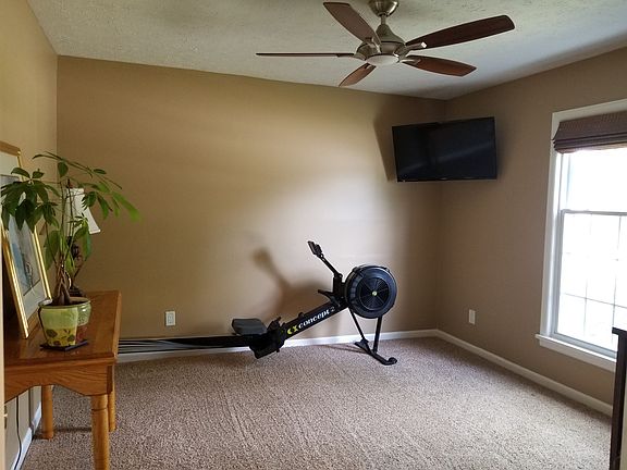 5th image of 3101 Summerfield Dr