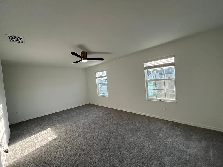 10042 Trumpet Honeysuckle Way — Photo 11