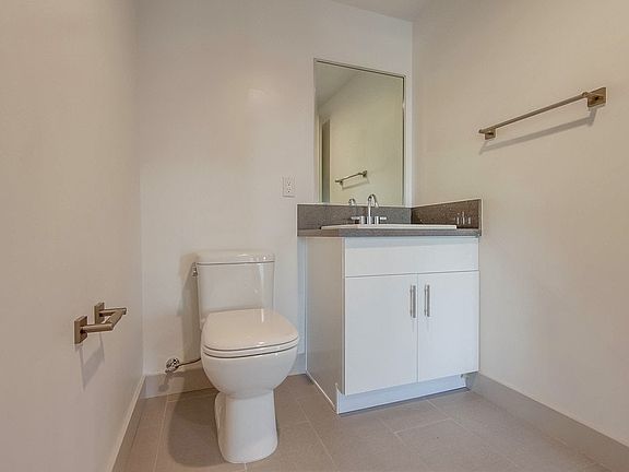 2nd image of 11022 Camarillo St #202