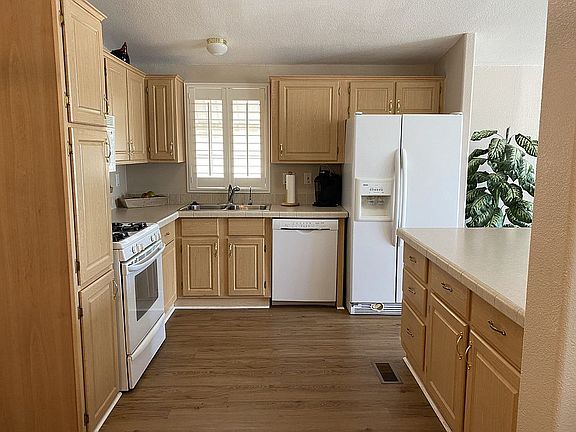 5th image of 10650 S Avenida Compadres #11