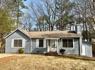 525 Harvard Dr, Lilburn, GA 30047