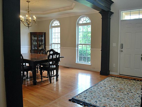 Dining Rm (14'x14')