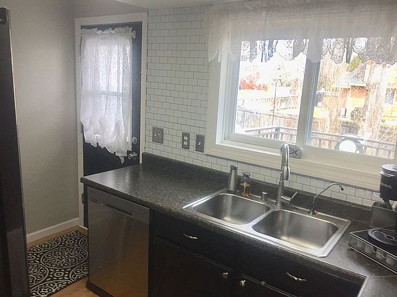 5th image of 6631 Browning Dr