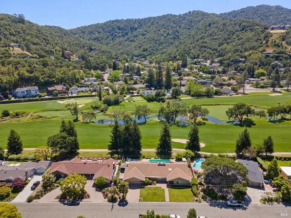 285 Country Club Drive, Novato, CA 94949