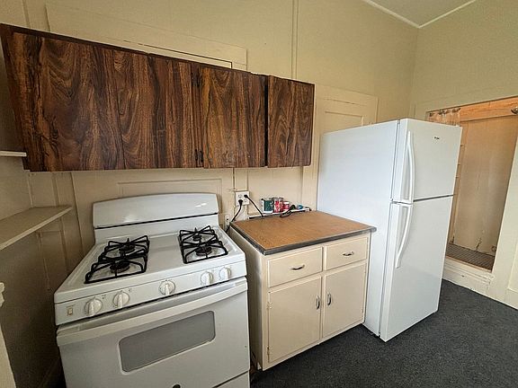 2nd image of 1003 3rd Ave #1005-B