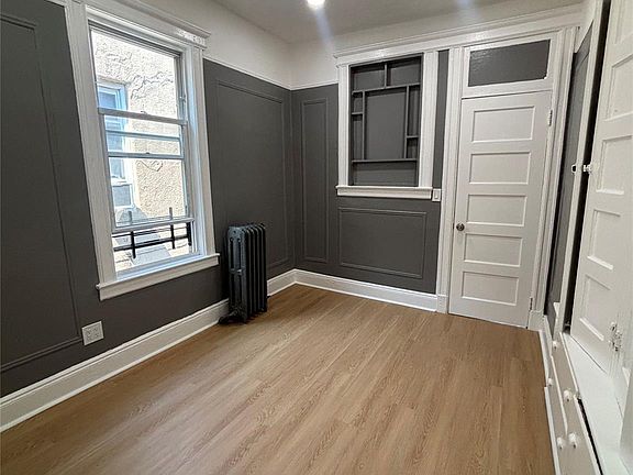 5th image of 15 Nichols Ave Floor 2