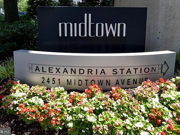 2nd image of 2451 Midtown #1002