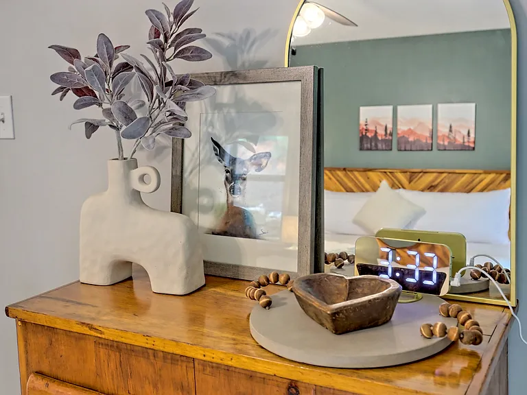 112 John English Dr — Photo 22