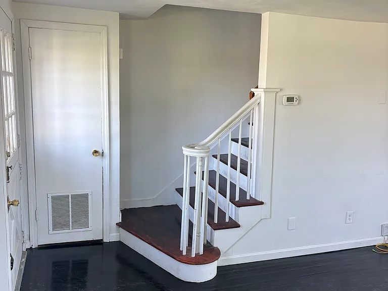2446 Branch St #1 — Photo 5