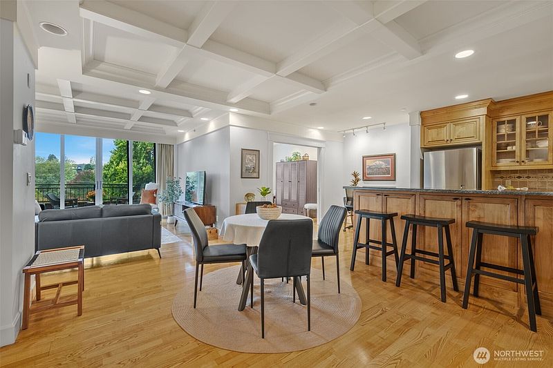 3rd image of 1414 1st Avenue W #403