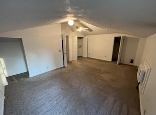 9625 Vine St #C, Ooltewah, TN 37363