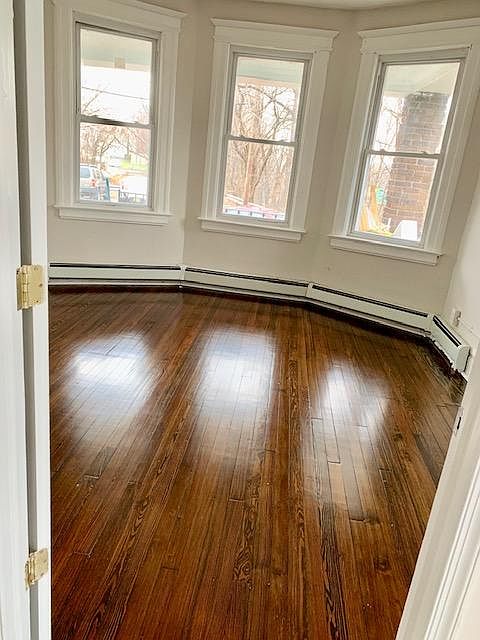 1st image of 35 Schuyler Ave #2