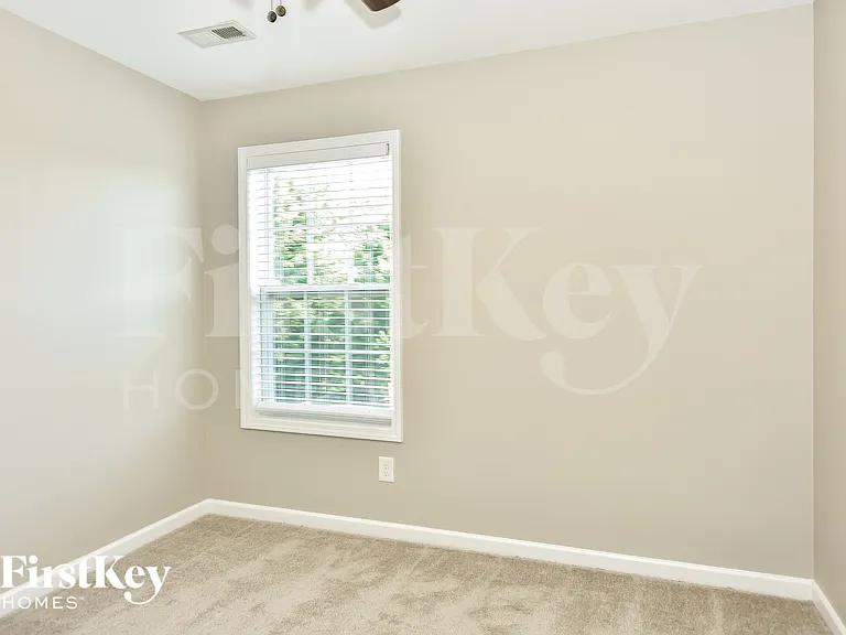 3707 Windmill Ct — Photo 13