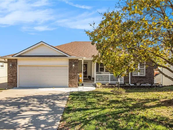 2605 Shadow Ct, Saint Joseph, MO 64503