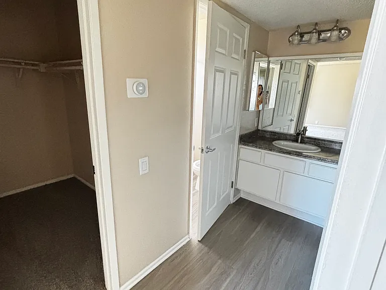 Crown Point — Photo 19