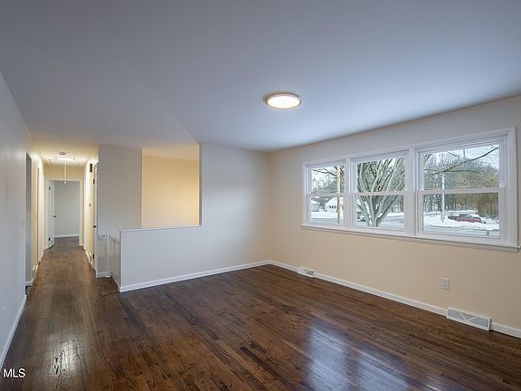 3rd image of 269 3rd Avenue