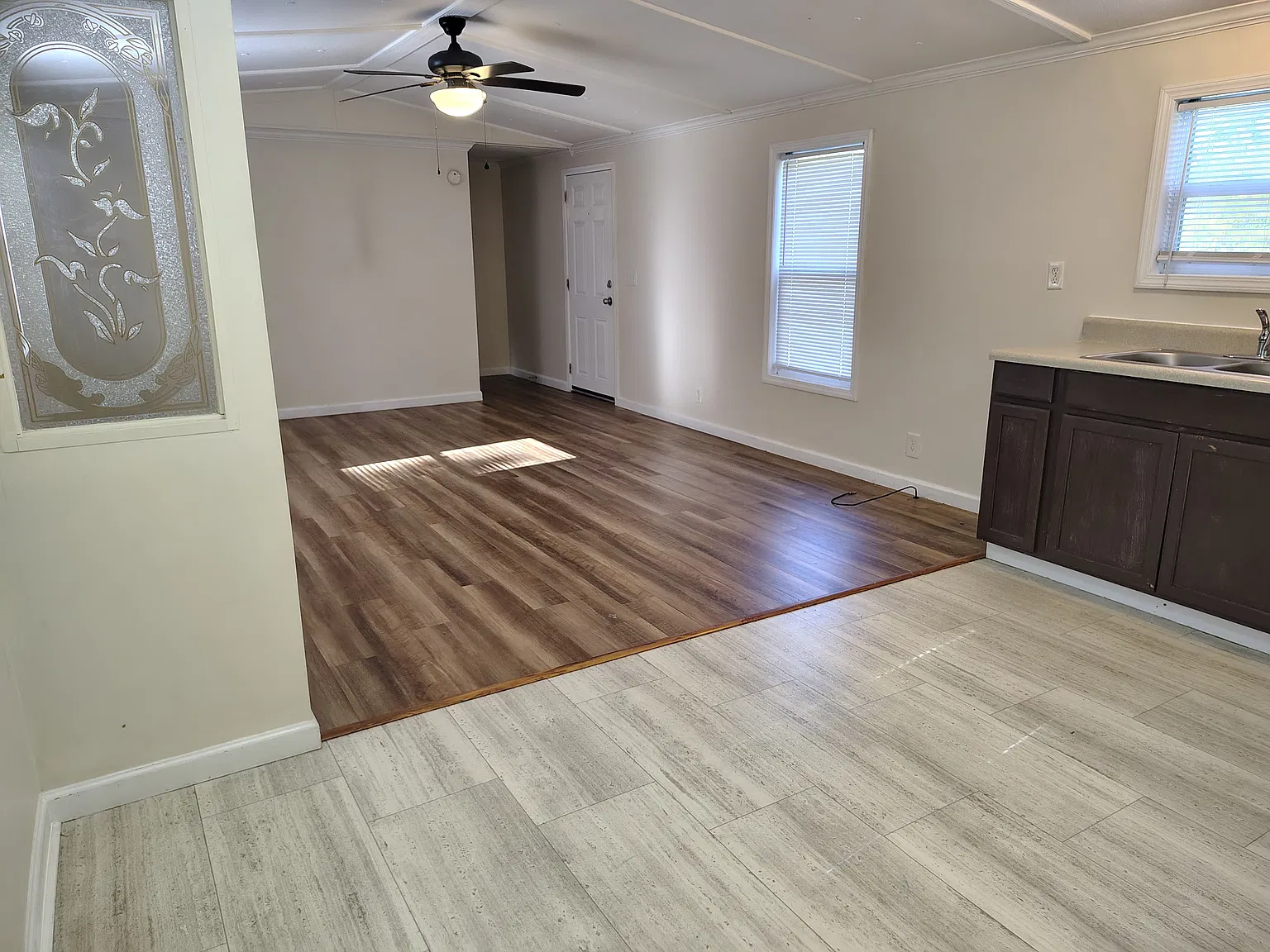 2 bed, 900 sqft, $950 — Photo 3