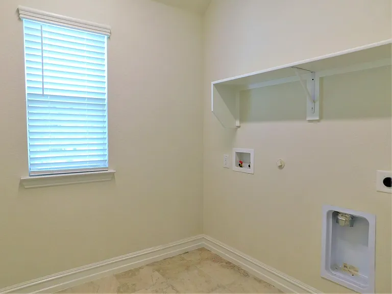 1321 Millican Ln — Photo 32