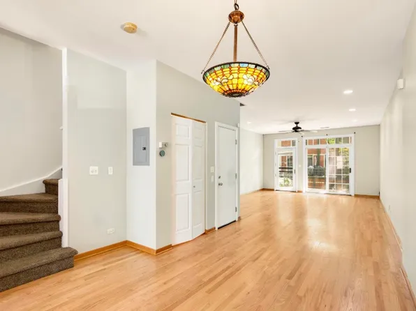 1812 S Dearborn St #U12, Chicago, IL 60616