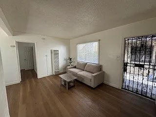 8317 S Western Ave — Photo 23