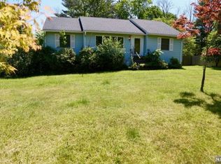 4 Academy Dr. E, Hanover Twp, NJ 07981