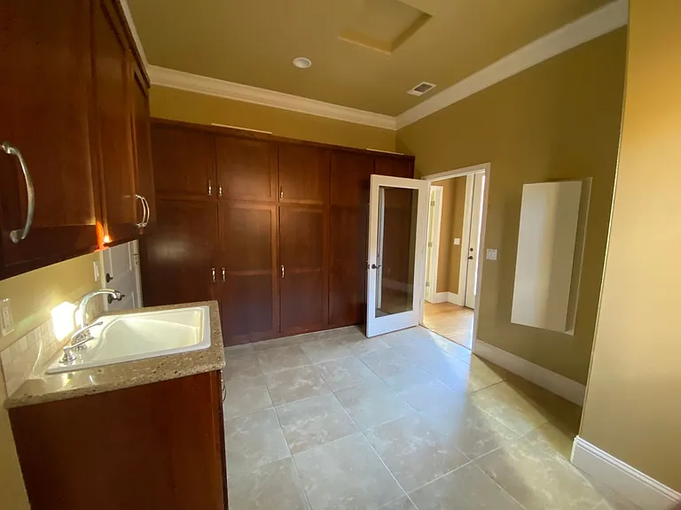 661 Arlene Ct — Photo 27