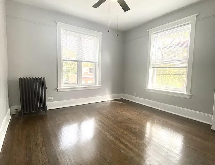 1251 W Rosemont Ave #3 — Photo 3
