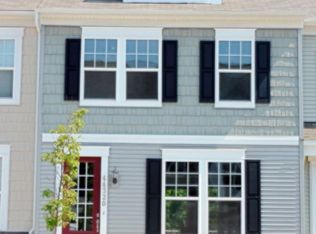 44320 Azalea Way, California, MD 20619