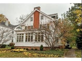 1106 Greenwood Ave, Wilmette, IL 60091