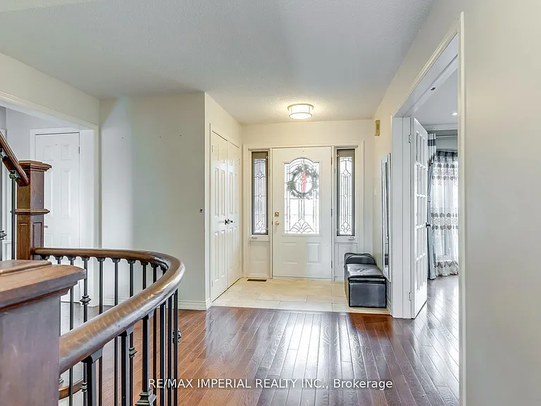 2800 Huntingdon Trl S — Photo 4