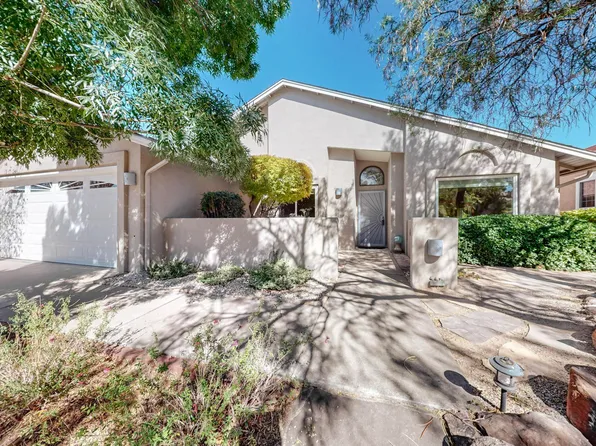 9543 Giddings Ave NE, Albuquerque, NM 87109