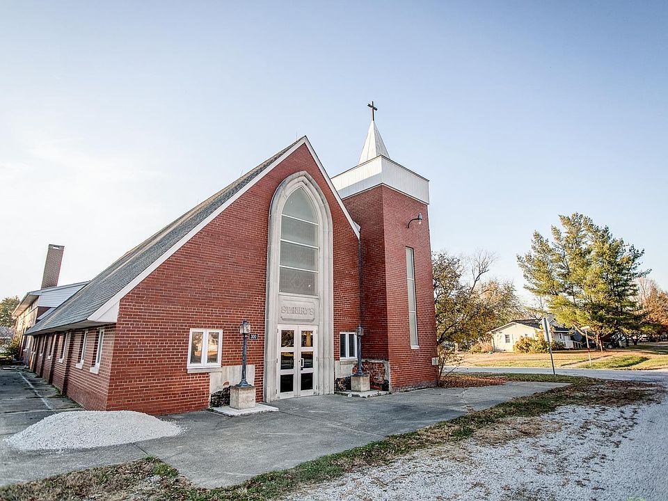 300 S Putnam St, Bunker Hill, IL 62014 Zillow