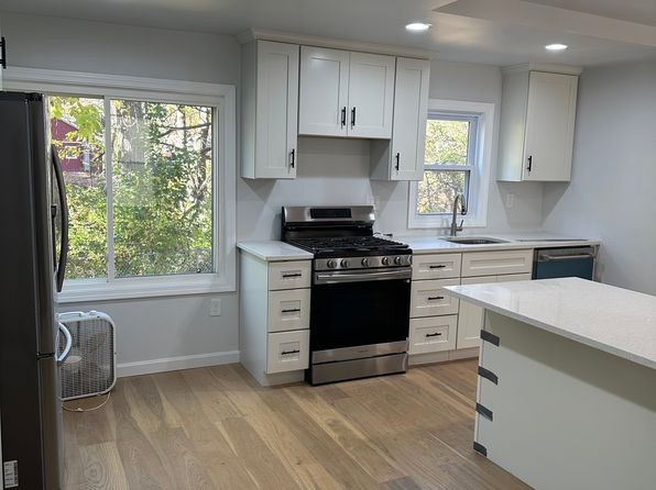228-234 N Main St #228