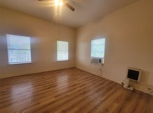 1910 Ursuline St #3, Galveston, TX 77550