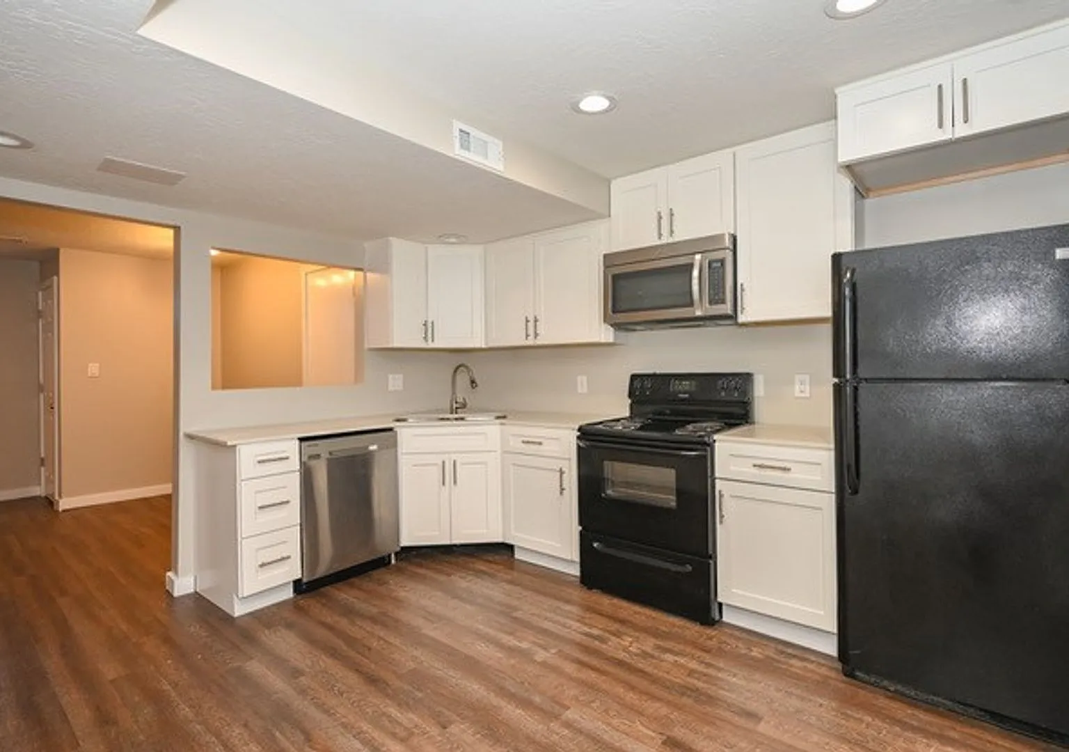 2 Bed / 1 Bath Basement for Rent in Taylorsville, UT — Photo 4