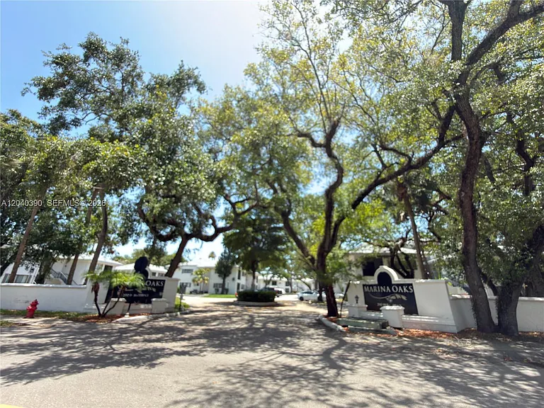 2550 SW 18th Ter #2201 — Photo 20