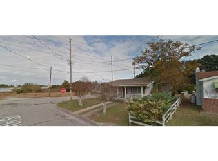 308 N 14th St #B, Morehead City, NC 28557