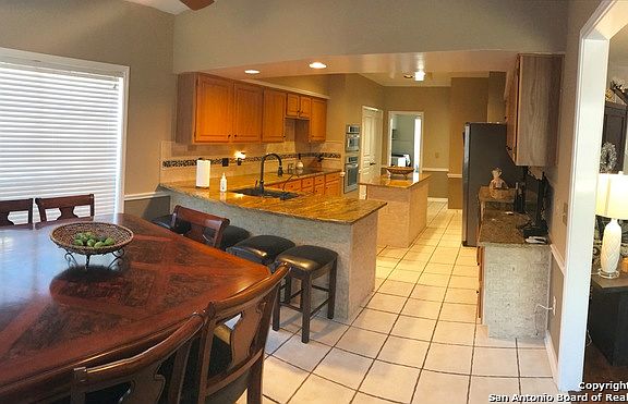 5th image of 8603 Carlton Woods Dr