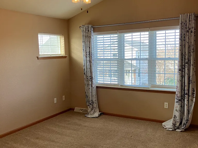 1109 Patriot Way — Photo 7