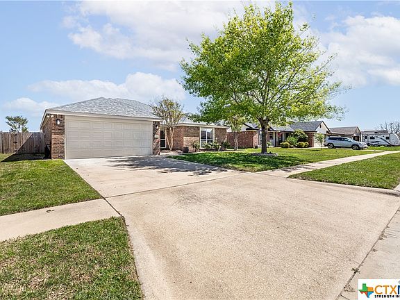 4th image of 2504 Merle Dr
