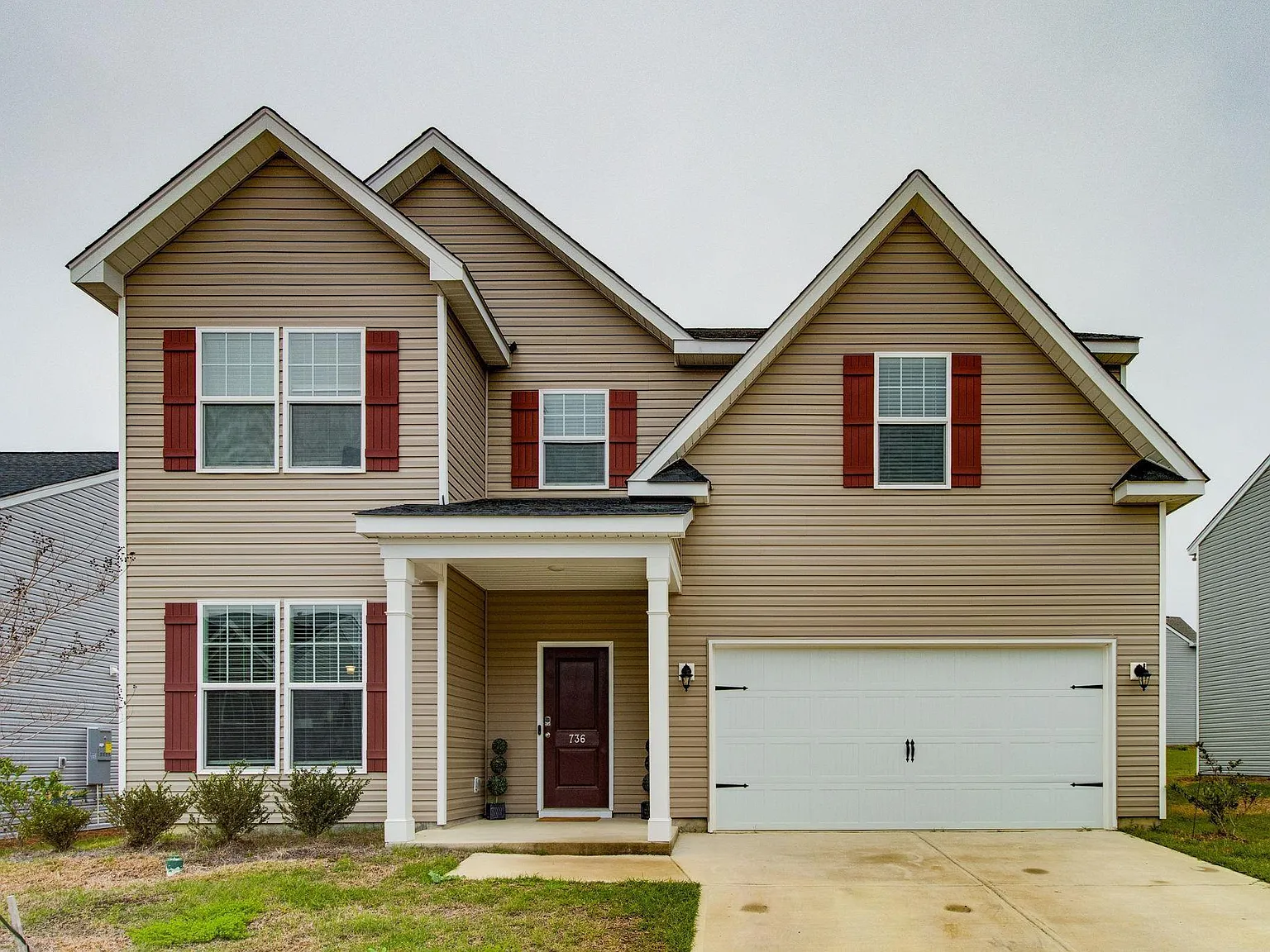 5 bed, 2810 sqft, $2,650 — Photo 1